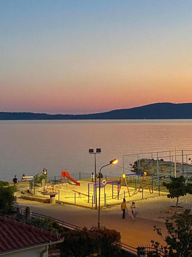 Apartman Luka Šibenik Buitenkant foto