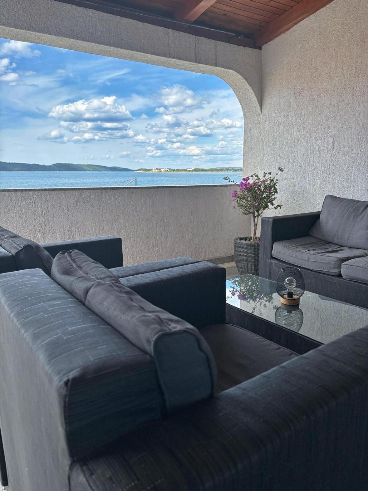 Apartman Luka Šibenik Buitenkant foto