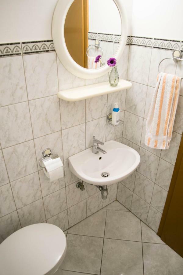 Apartman Luka Šibenik Buitenkant foto